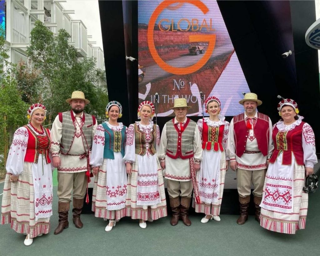 Полесская «Выцінанка» в Арабских Эмиратах - Столинское районное объединение  профсоюзов